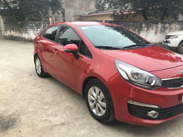 Cần bán Kia Rio AT đời 2016, màu đỏ, nhập khẩu