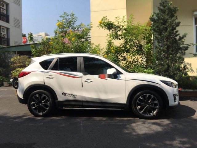 Bán xe Mazda CX 5 2.0 năm 2017, màu trắng chính chủ