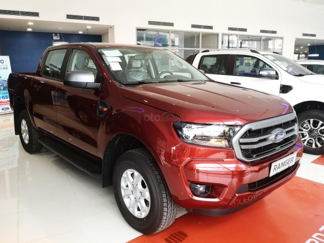 Ưu đãi giá thấp - Tặng phụ kiện chính hãng khi mua chiếc Ford Ranger XLS MT, sản xuất 2020