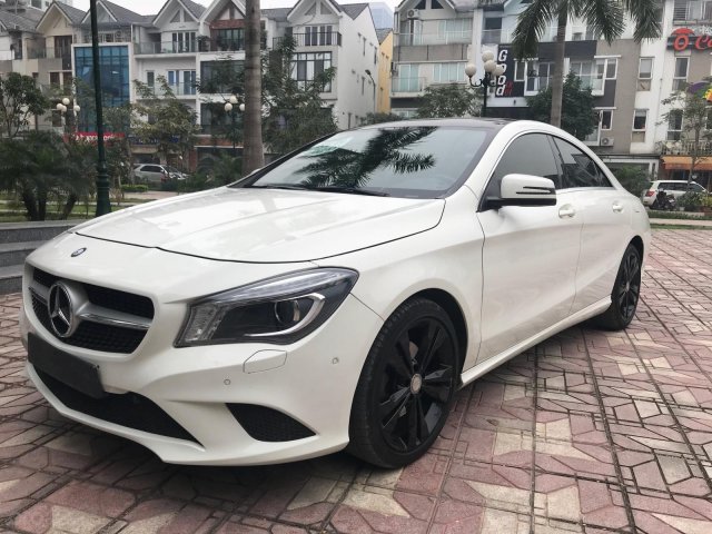 Bán xe Mercedes CLA200 2015