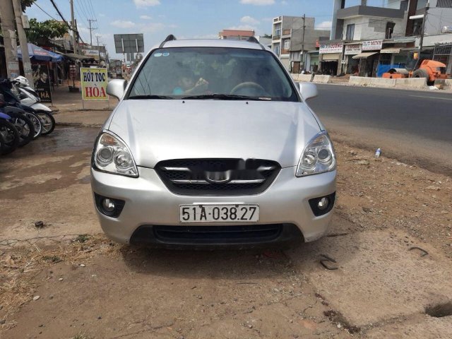 Bán Kia Carens 2.0MT năm 2010, màu bạc, 247tr0