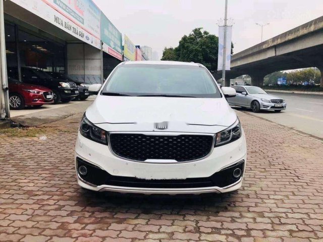 Bán Kia Sedona sản xuất năm 2016, màu trắng còn mới