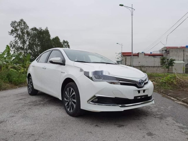 Bán ô tô Toyota Corolla Altis năm sản xuất 2019, màu trắng0