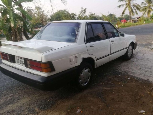 Bán Nissan Bluebird sản xuất 1980, màu trắng0