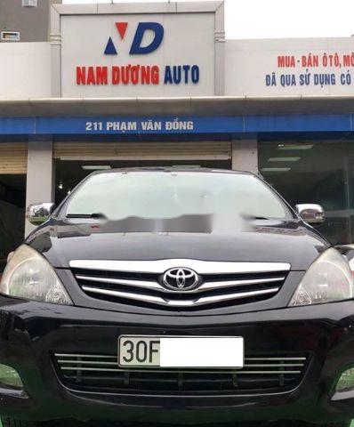 Cần bán gấp Toyota Innova 2.0 V AT năm sản xuất 2009, màu đen số tự động giá cạnh tranh0