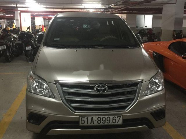 Bán Toyota Innova 2.0E đời 2014 chính chủ, 450 triệu