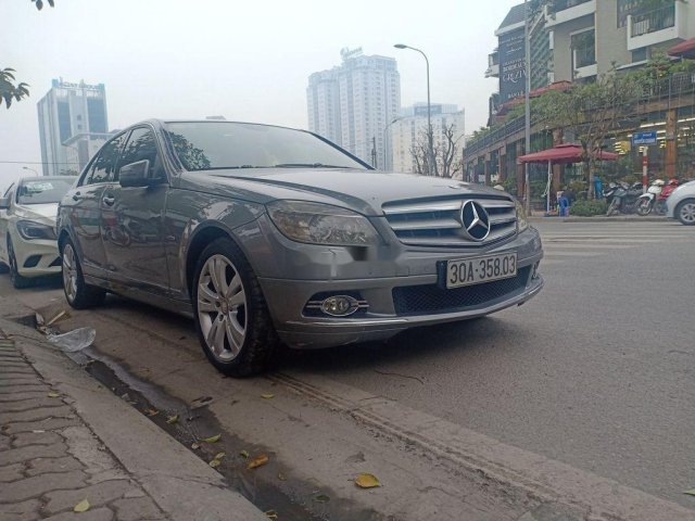 Cần bán Mercedes C200 CGI đời 2010, giá 435tr