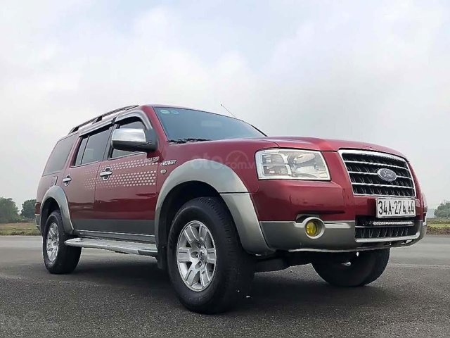 Cần bán xe Ford Everest sản xuất 2007, màu đỏ, xe nhập, giá tốt0