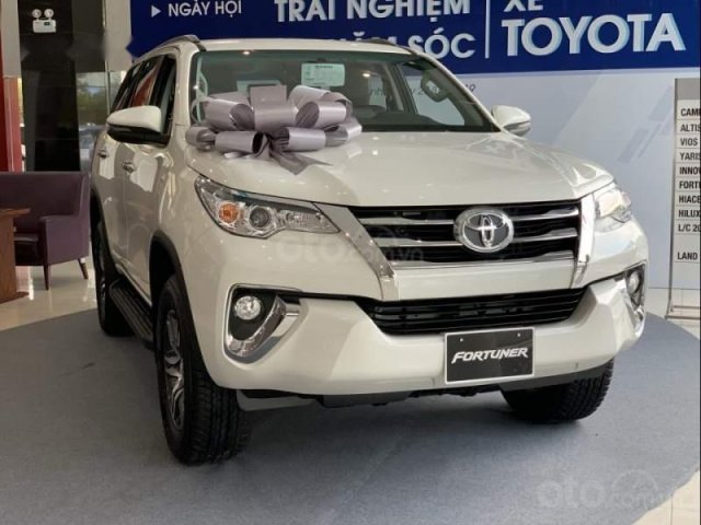 Bán ô tô Toyota Fortuner 2.4G sản xuất năm 2020, màu trắng0