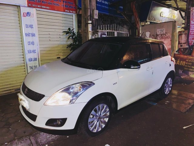 Bán Suzuki Swift trắng 2015 - 390tr0
