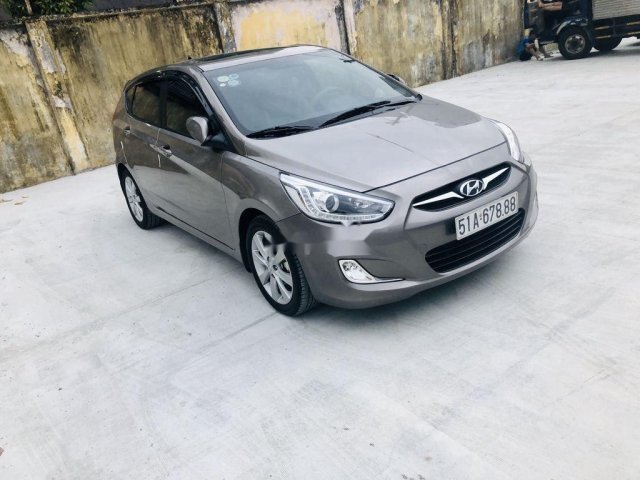 Cần bán xe Hyundai Accent sản xuất năm 2014, màu xám, nhập khẩu nguyên chiếc, giá 422tr