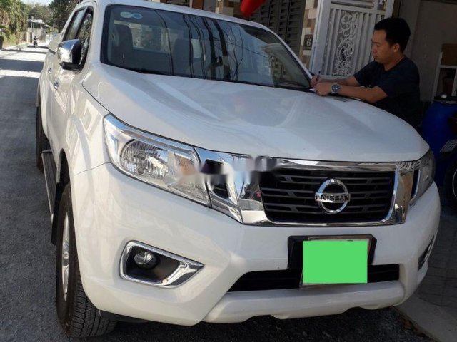 Bán xe Nissan Navara năm 2018, màu trắng0