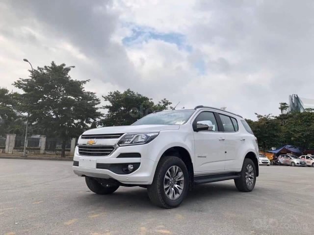 [ Vinfast Chevrolet Thăng Long] bán Chevrolet Trailblazer mới 100%, màu trắng, sản xuất 2018, 2019 - LH: 09826689800