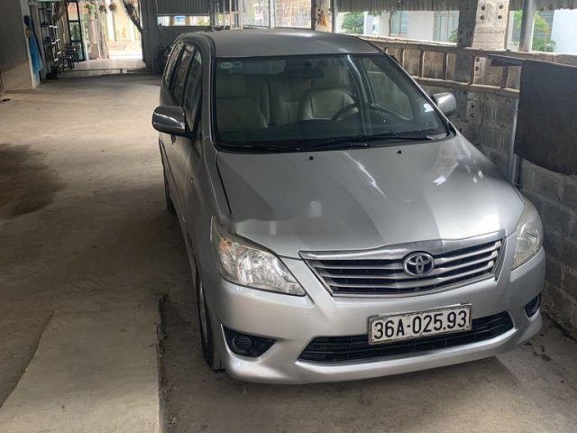 Bán xe Toyota Innova năm sản xuất 2012, giá 650 triệu