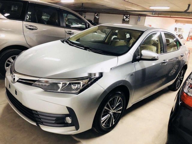 Bán Toyota Corolla Altis sản xuất năm 2020, màu bạc, 791 triệu0