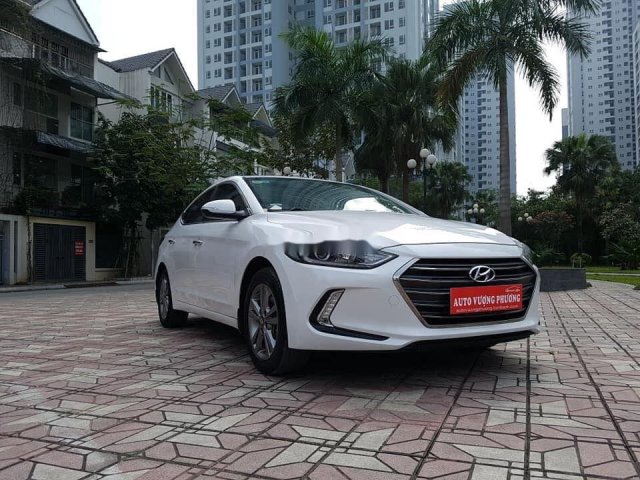 Bán xe cũ Hyundai Elantra đời 2016, giá tốt