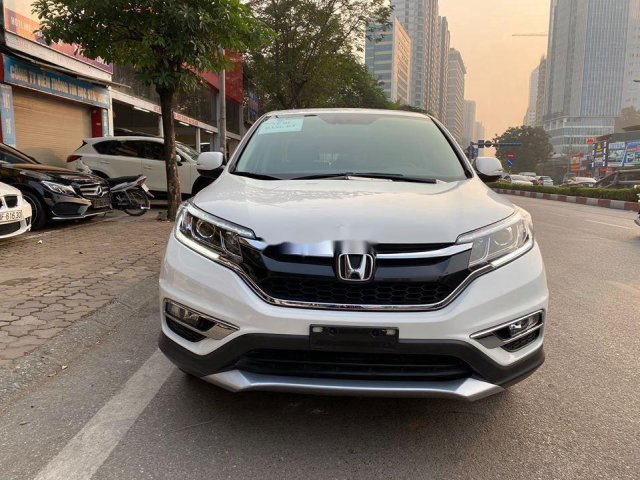 Cần bán lại xe Honda CR V 2.4AT đời 2016, màu trắng chính chủ, giá 845tr