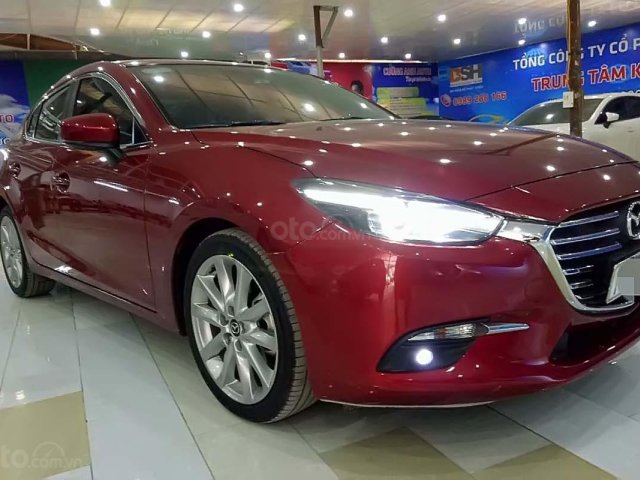 Xe Mazda 3 2.0 AT năm sản xuất 2017, màu đỏ chính chủ, 686tr