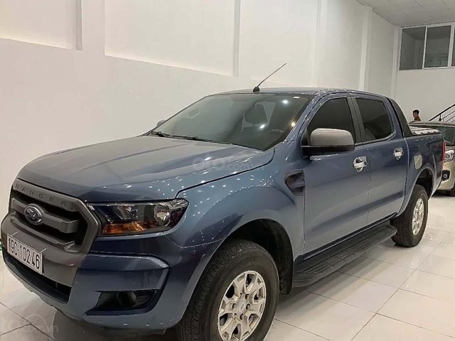 Bán xe Ford Ranger XLS 2.2 MT đời 2016, màu xanh lam, nhập khẩu