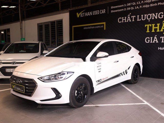 Cần bán xe Hyundai Elantra sản xuất 2019, gương kính chỉnh điện, gập điện0