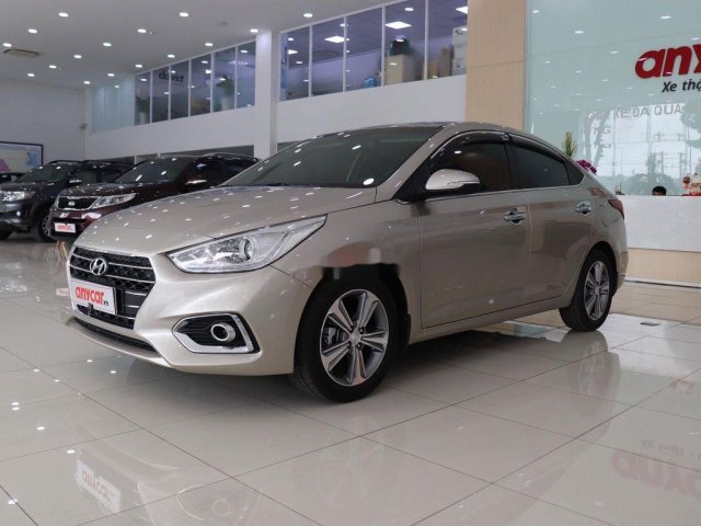 Bán Hyundai Accent đời 2018 giá cạnh tranh