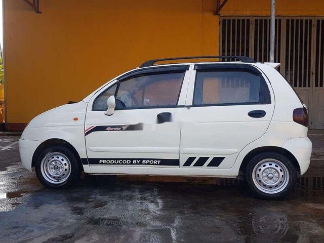 Cần bán gấp Daewoo Matiz MT đời 2003, màu trắng