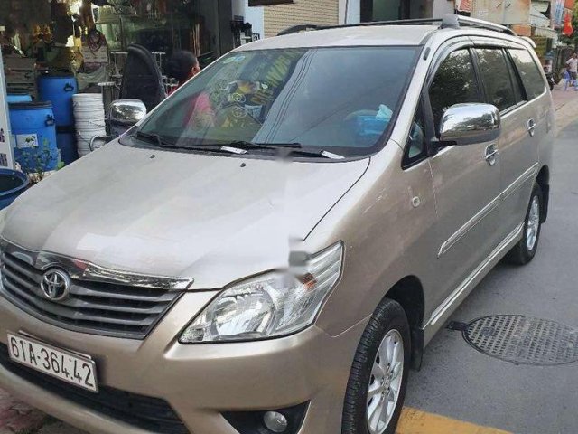 Bán Toyota Innova sản xuất 2013 chính chủ, giá tốt