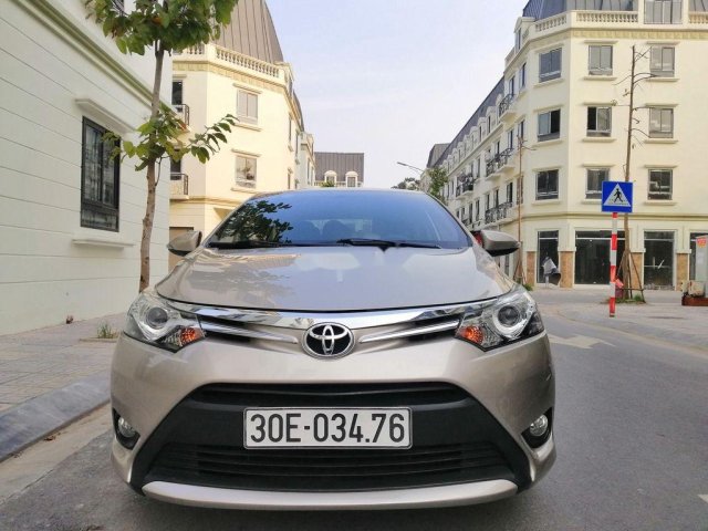 Cần bán lại xe Toyota Vios G AT đời 2016 số tự động giá cạnh tranh0