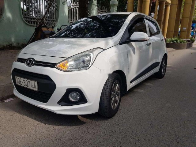 Bán ô tô Hyundai Grand i10 2016, màu trắng, xe nhập xe gia đình