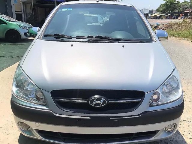 Bán Hyundai Getz 1.1 MT 2010, màu bạc, nhập khẩu, chính chủ 