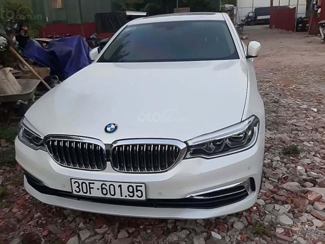 Cần bán gấp BMW 5 Series sản xuất năm 2019, màu trắng, nhập khẩu0