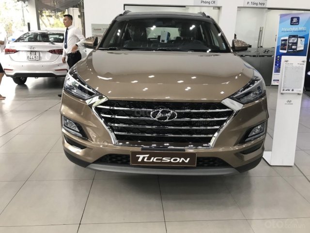 Hyundai An Phú bán Hyundai Tucson Facelif giá tốt, góp 90%, xe giao ngay0