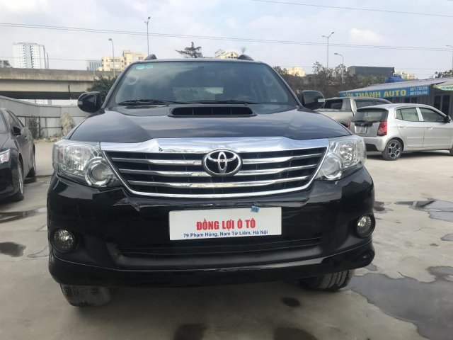 Toyota Fortuner 2014, máy dầu, số sàn, 1 cầu0