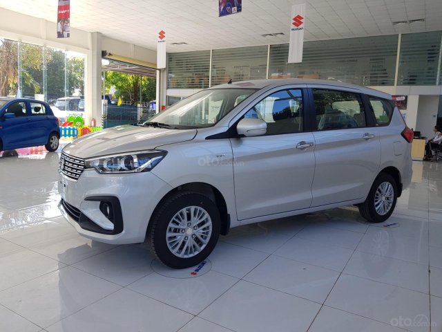 Bán xe Suzuki Ertiga AT 2019 giá tốt, nhận nhiều khuyến mãi đầu xuân, hỗ trợ trả góp, liên hệ ngay hotline 0858698798