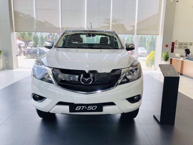 Bán xe Mazda BT 50 đời 2019, màu trắng, nhập khẩu