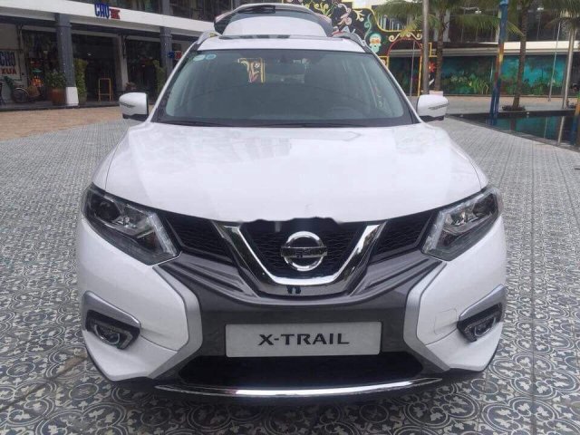 Bán xe Nissan X trail năm 2020, màu trắng