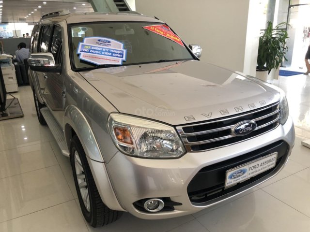 Xe Ford Everest 2.5 L, số tự động, sản xuất 2013 đời 2014