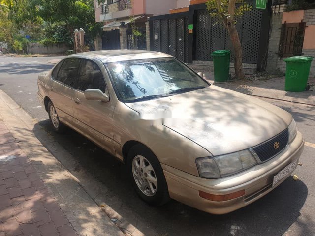 Cần bán Toyota Avalon AT 1995 số tự động