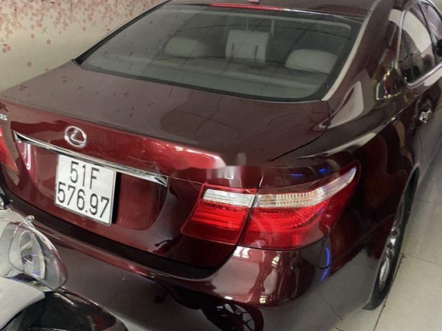 Cần bán gấp Lexus LS sản xuất 2007, màu đỏ, nhập khẩu giá cạnh tranh