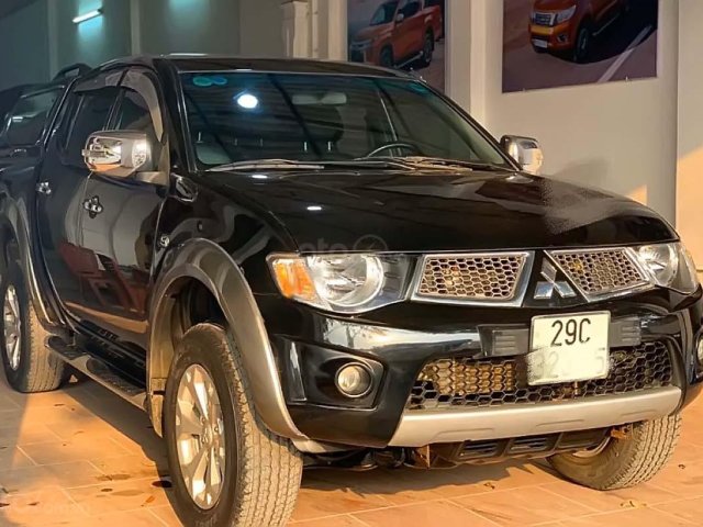 Bán ô tô Mitsubishi Triton GLS 2.5L 4x4 đời 2013, màu đen, nhập khẩu Thái, giá cạnh tranh0