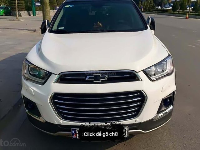 Cần bán lại xe Chevrolet Captiva LTZ đời 2017, màu trắng như mới, giá 645tr0