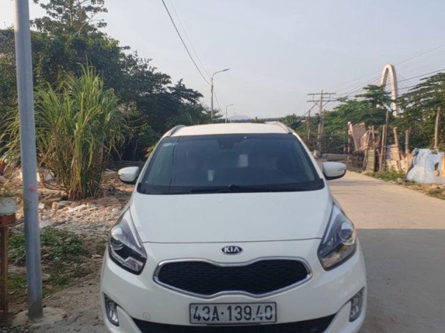 Cần bán Kia Rondo GAT đời 2015, số tự động, giá 470tr0