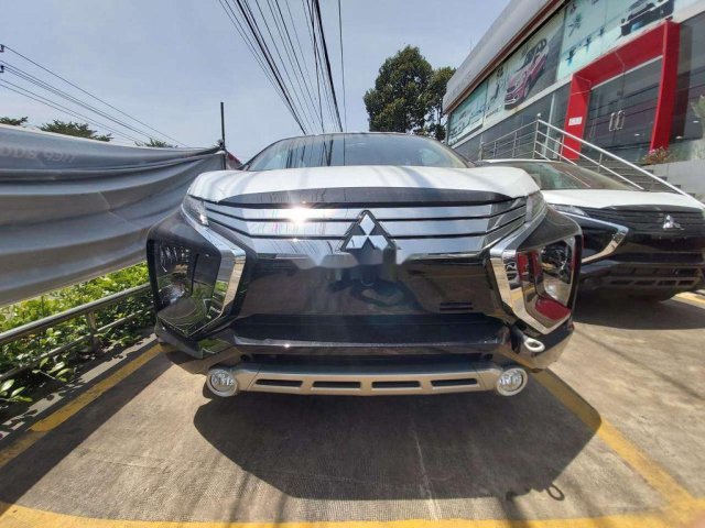 Bán ô tô Mitsubishi Xpander đời 2019, màu đen, nhập khẩu nguyên chiếc