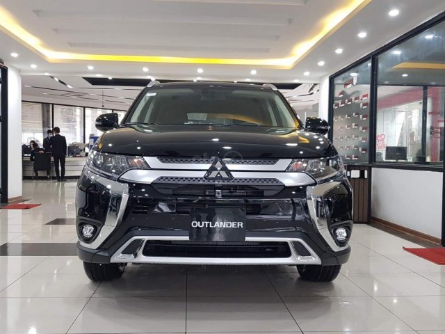 Bán Mitsubishi Outlander 2020 giảm giá cực sốc giảm tiền mặt, tặng phụ kiện chính hãng0