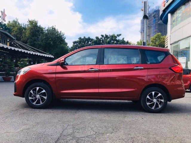 Bán xe Suzuki Ertiga model 2020, ưu đãi cực khủng, giảm ngay 40tr tiền mặt - có xe giao ngay