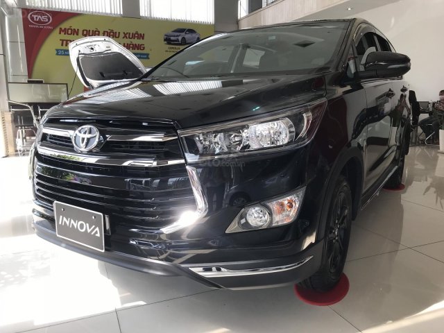 Toyota Venturer 2020 - nội thất sang trọng, cập nhật giá xe mới nhất, chương trình khuyến mãi đặc biệt tháng 5/20200