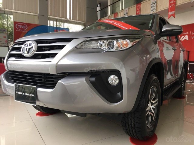Toyota Fortuner 2.4G số sàn 2020, cực sốc giảm ngay 70 triệu, hỗ trợ trả góp LS thấp, 280tr nhận xe, đủ màu giao ngay0
