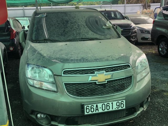 Bán xe Chevrolet Orlando SX 2017 vừa lăn bánh 500km0