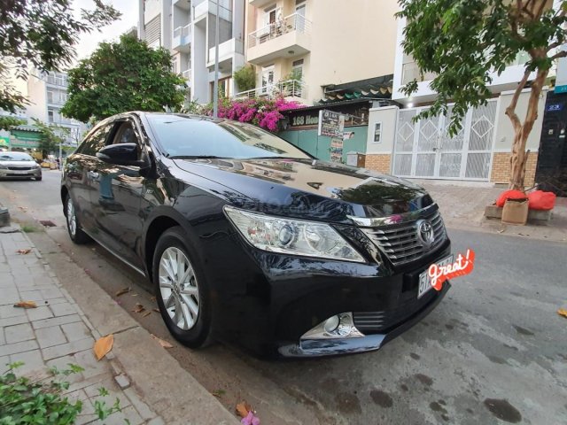 Camry 2014 màu đen đẹp như xe mới