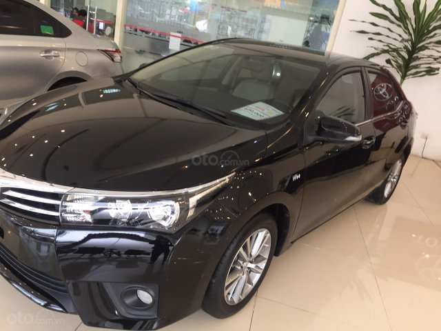 Cần bán gấp Toyota Corolla Altis năm 2015